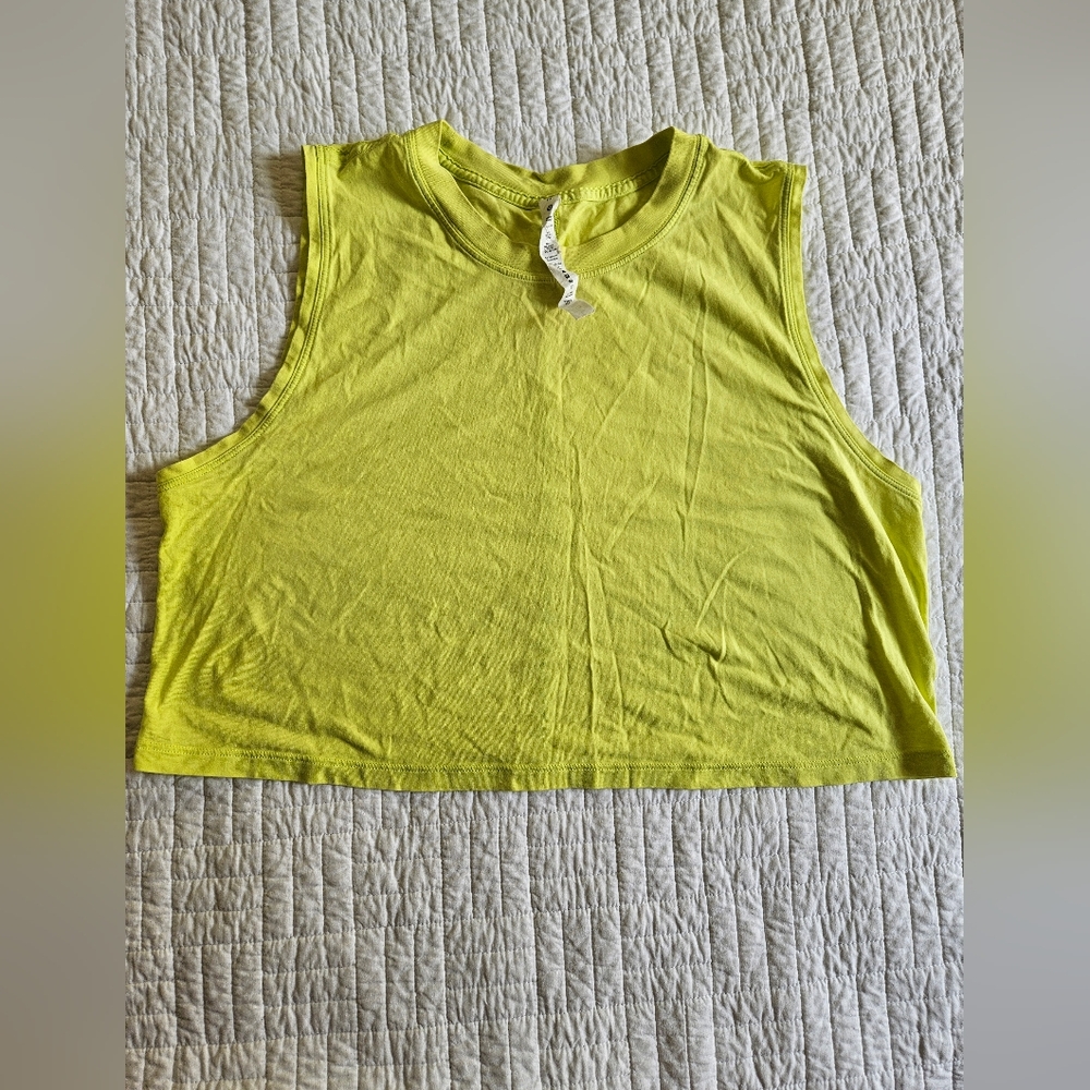 Lululemon cropped tank